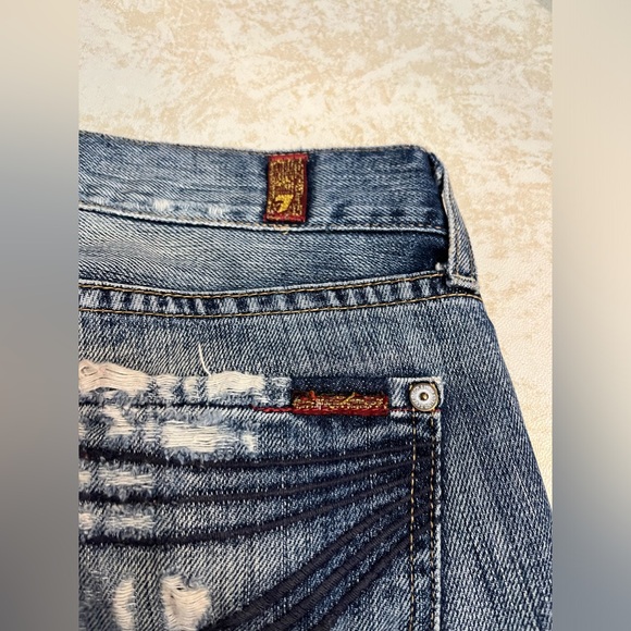 7 For All Mankind Jean Dojo shorts w distressed rips & worn detail Sz 24/0-1 - Picture 9 of 11